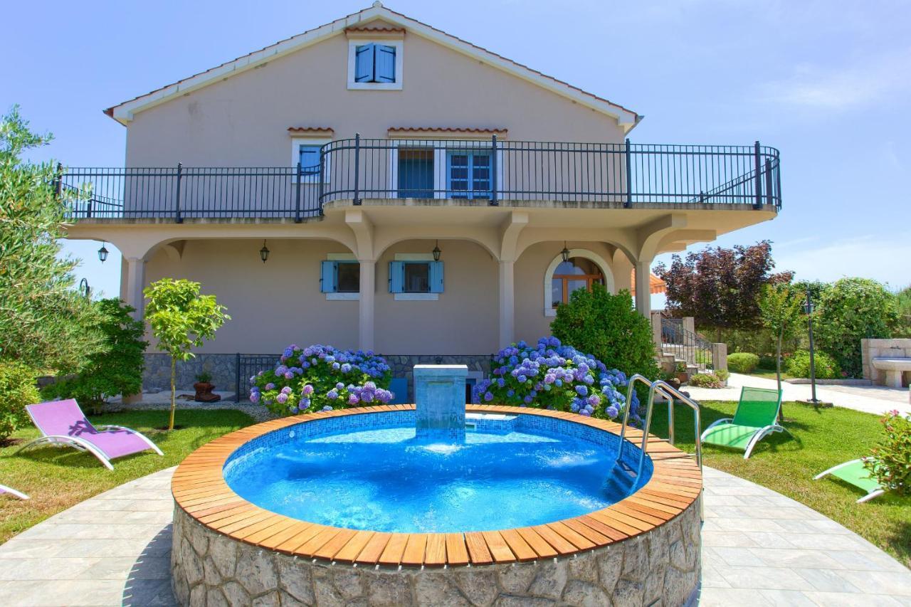 Villa Dora Bajcici Εξωτερικό φωτογραφία